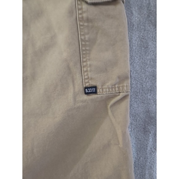 5.11 Tactical Series Mens Cargo Pants Khaki Cotton Size 42x32 Relaxed Fit - Picture 10 of 13